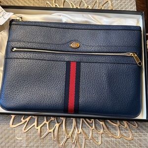 Gucci Ophidia Pouch